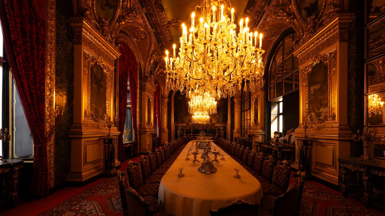 Hospitality & VIP Hosting